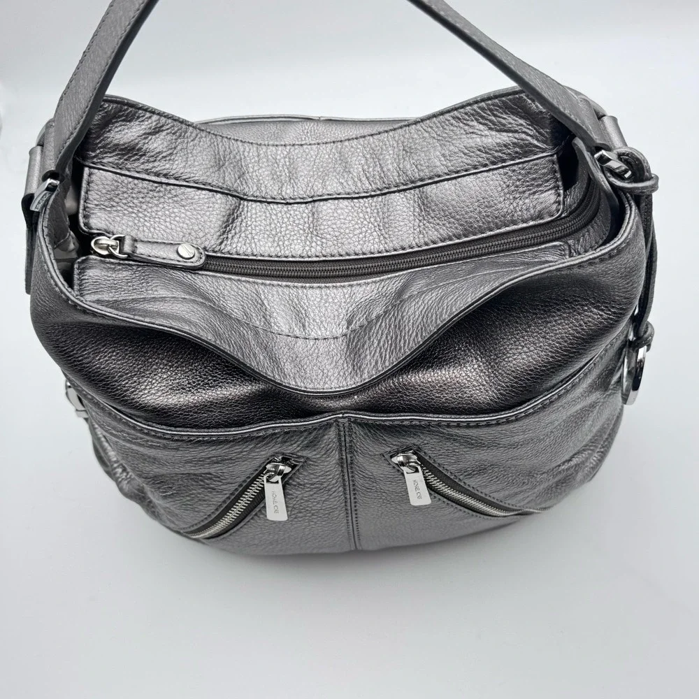 New Michael Kors Evie Hobo Bag Supple Leather Front Zip Pocket Pewter Silver Met